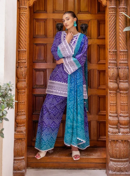 Tahra Lawn V2 By Zainab Chottani - Unstitched | LYSA