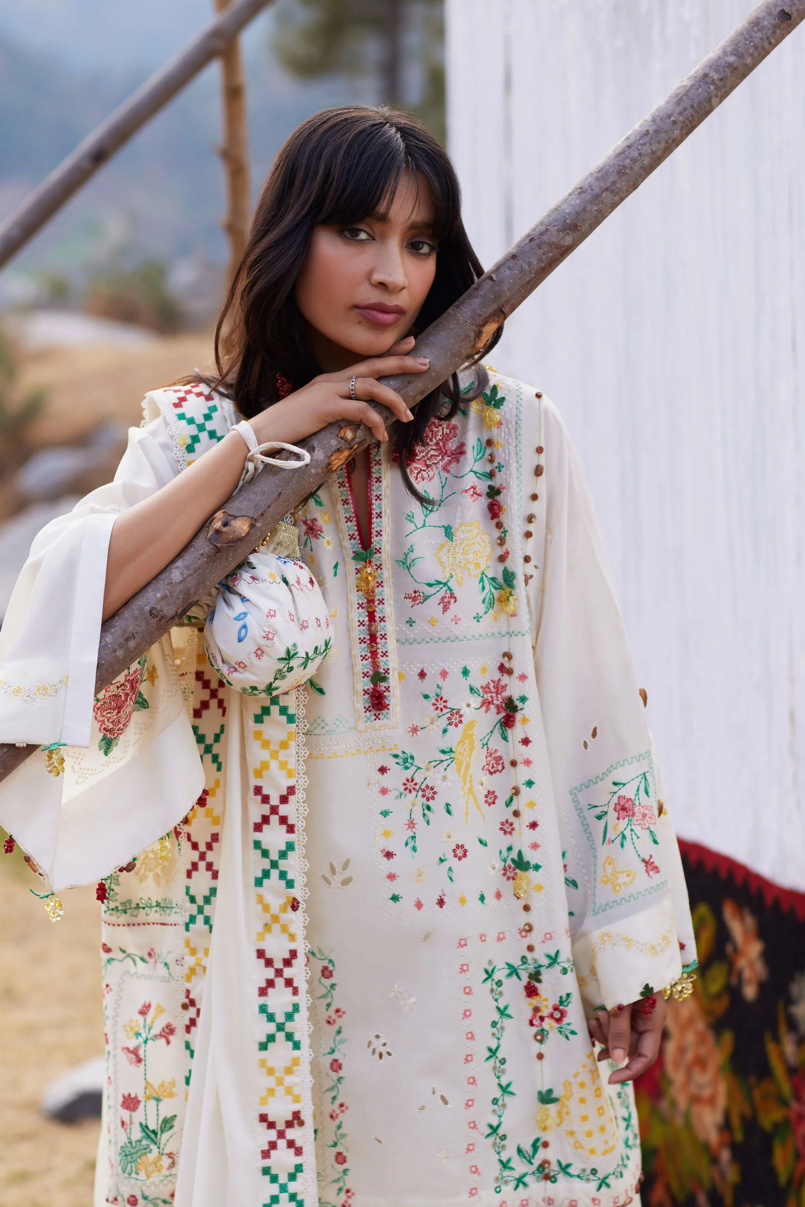 Ameili Luxury Lawn ‘ 26 Unstitched By Zaha | ZL- 8B